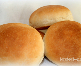 Hjemmelagede Hamburgerbrød