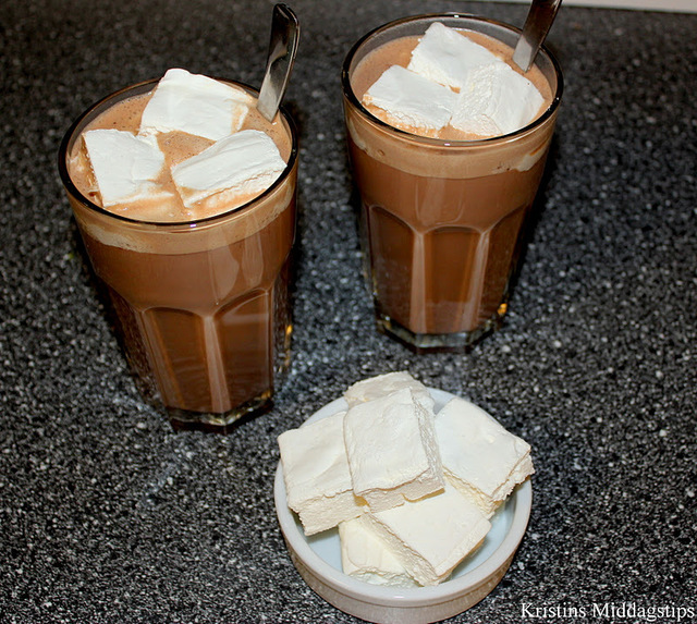 Varm sjokolade med hjemmelagede marshmallows