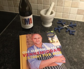 En god bok og litt vin
