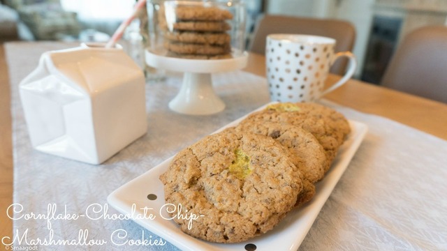 Momofuku Milk Bars Cornflake-Chocolate chip-Marshmallow cookies