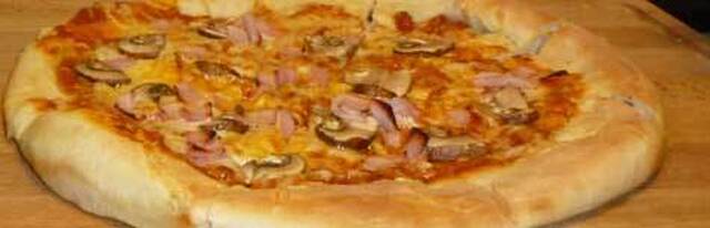 Pizza prosciutto e funghi