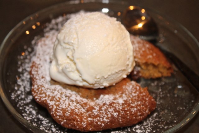 Baked cookie with ice cream