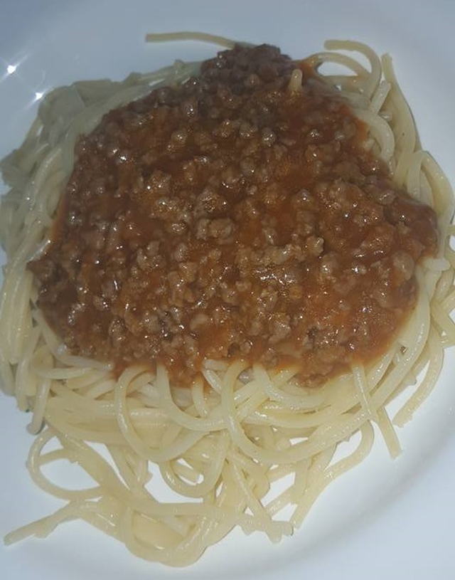 Dagens middag: Spagetti med hjemmelaget tomatsaus.