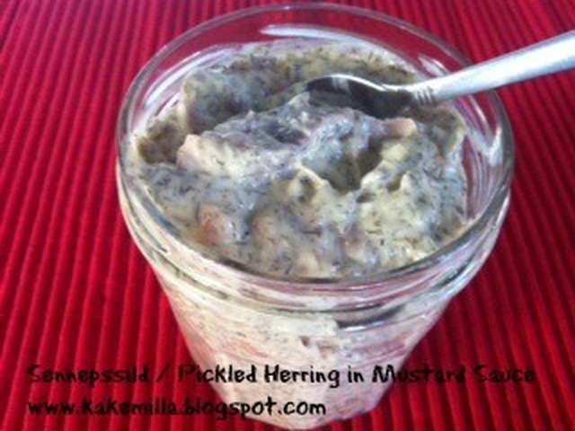 Sennepssild / Pickled Herring in Mustard Sauce