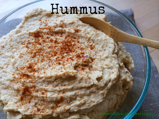 Hummus (og mitt første blot!)