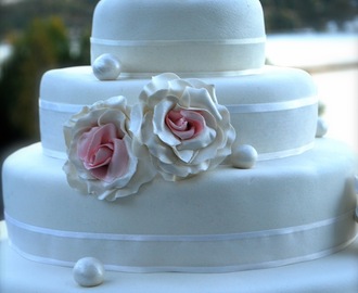 Pearlrose weddingcake