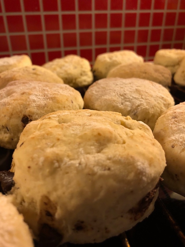 Årets påskekos er deilige scones med müsli som du lager på 20 minutter