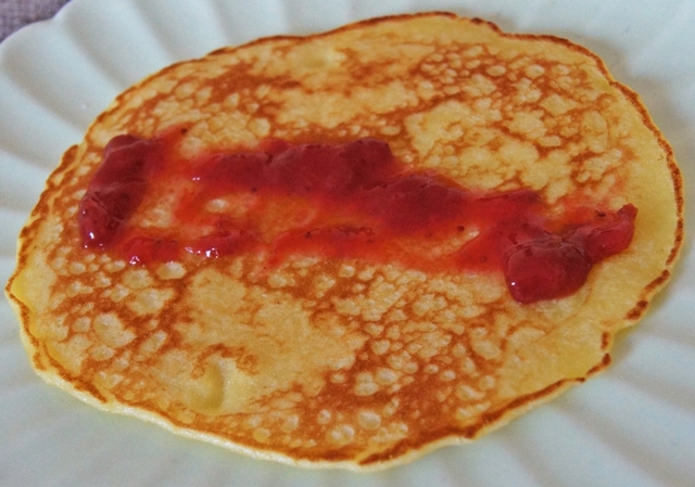 Pancakes makes you happy ♥