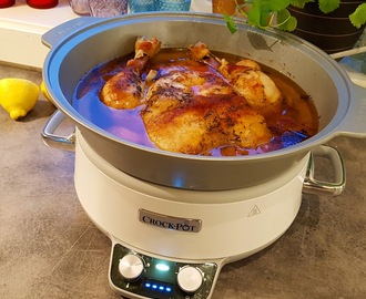 Hel kylling i Crock-Pot med hvitløk, sitron, hvitvin og krydder ♫♫