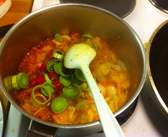 Kimchi gryte med tunfisk (kimchi jjigae)