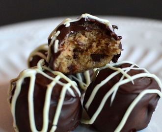 Cookie dough-kuler med sjokoladetrekk