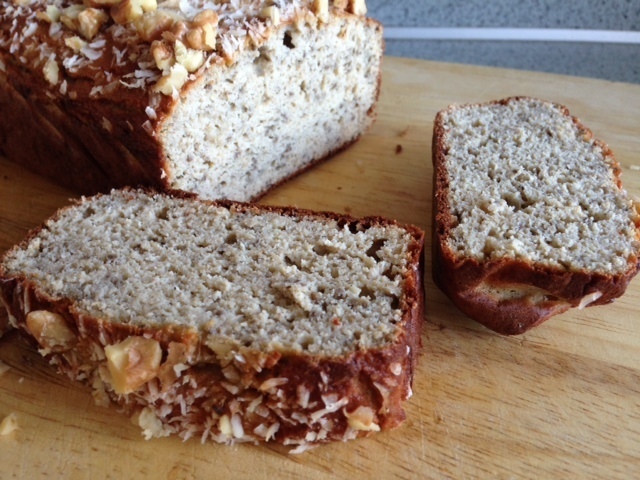 Bak med proteinpulver: Bananbrød med kokosmel