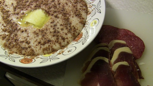 Hvorfor ikke byggmelsgrøt til frokost?