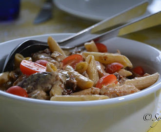 Pasta med kylling og soltørkede tomater