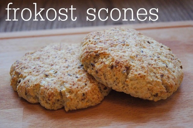FROKOSTSCONES MED COTTAGE CHEESE!