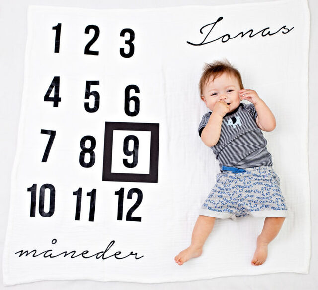 Jonas 9 og 10 måneder