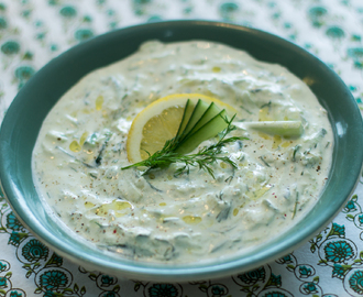 Tzatziki med sitron og dill