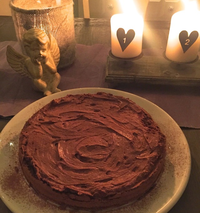 Melfri sjokoladekake med mousse