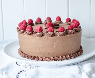 Sjokoladekake med Bringebærmousse