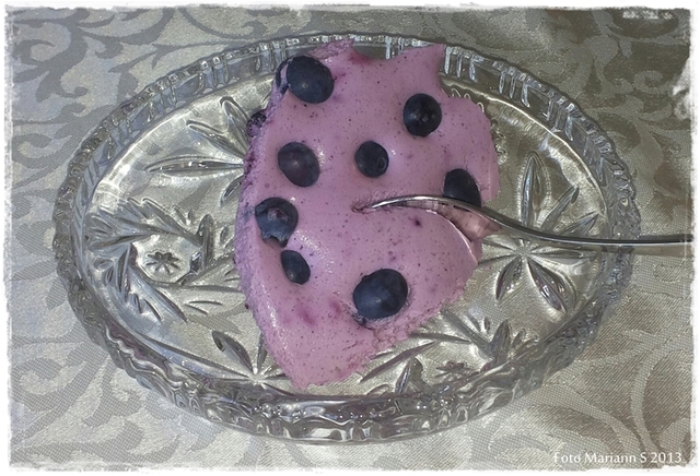 Yoghurtmousse med blåbær - lavkarbo ♥
