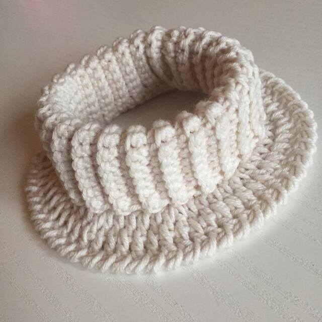 Baby cowl