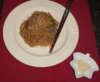 Beef and broccoli Lo mein