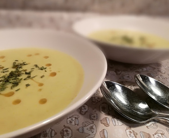 FRANSK POTET- OG LØKSUPPE