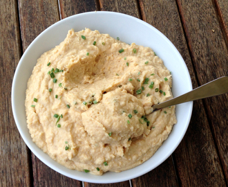 Hummus - sunt og næringsrikt middagstilbehør!