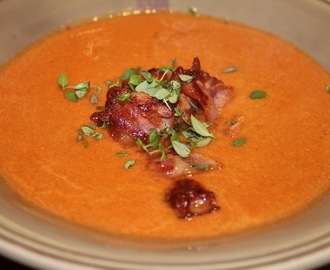 Rask tomatsuppe med bacon