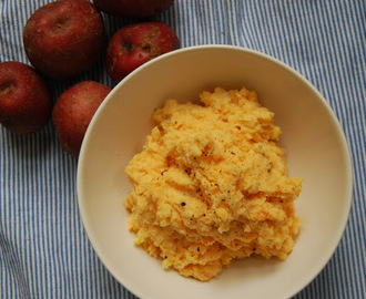 Smashing Mashed Potatoes: potetmos med søtpotet og crème fraîche