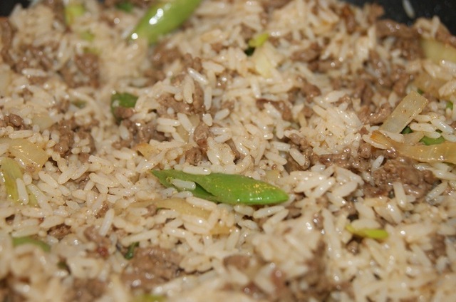 Krydret kjøttdeig og ris med grønnsaker