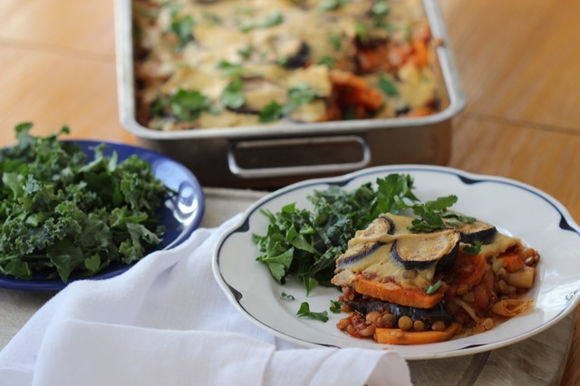 Moussaka med søtpotet, linser og aubergine – vegan