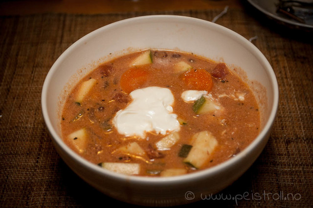 Grønnsakssuppe med bønner