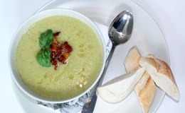 Brokkolisuppe