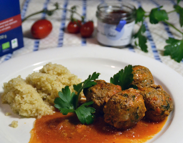 Köfte – turkiska köttbullar i tomatsås