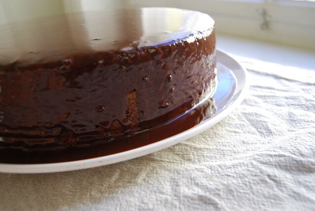 Delicious Darkness: Mud Chocolate Cake...