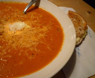 Gulrot- og tomatsuppe