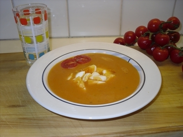 Hjemmelaget tomatsuppe ( ferdig på 20 min. )