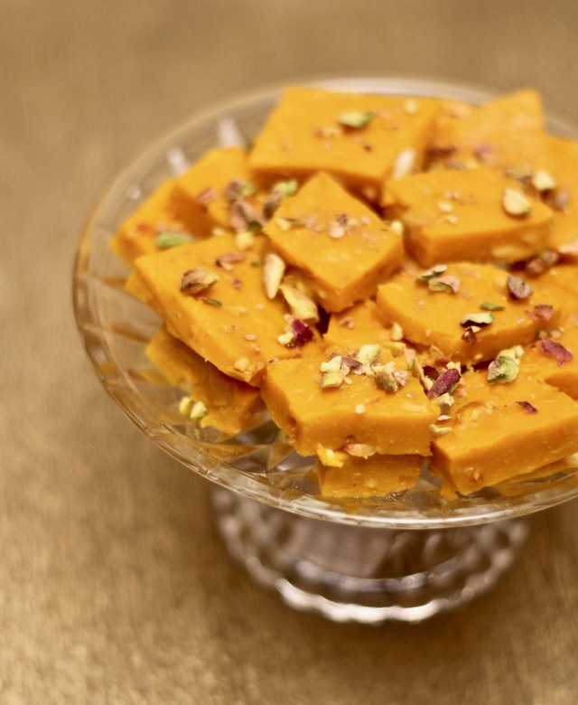 Mango barfi (vegan)