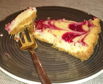 Raspberry cheesecake pie