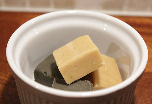 Vanilje- og lakrisfudger som smelter på tunga