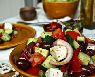 Klassisk gresk salat - en av sommerens høydepunkter