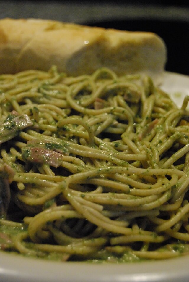 Pasta med spinatsaus