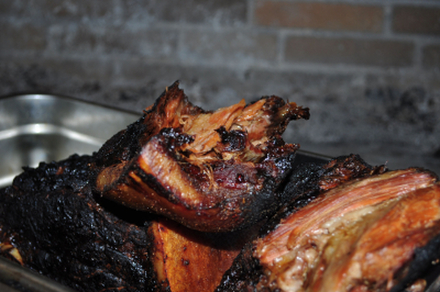 Pulled pork med hjemmelaget barbequesaus
