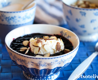 Blåbærsuppe med vanilje