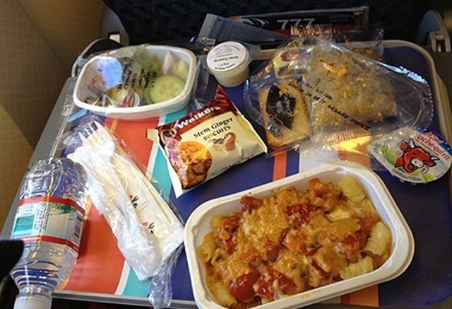 A Short History of Airline Meals