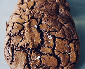 Brownie Crinkle Cookies