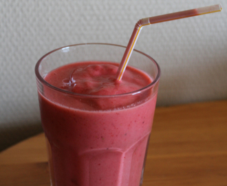 Jordbærsmoothie til frokost!