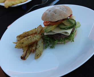 Burger med chilli og hvitløk