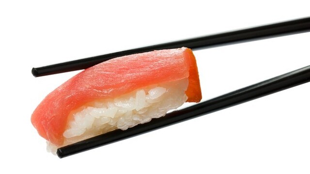 Sushi og sashimi på laks